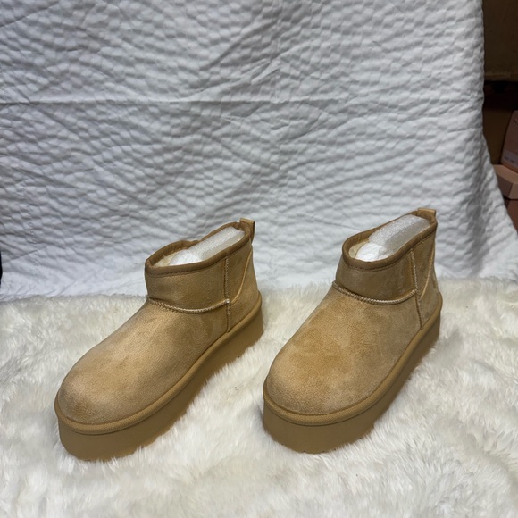 Glaze Tan Ankle Boots - Picture 4 of 5